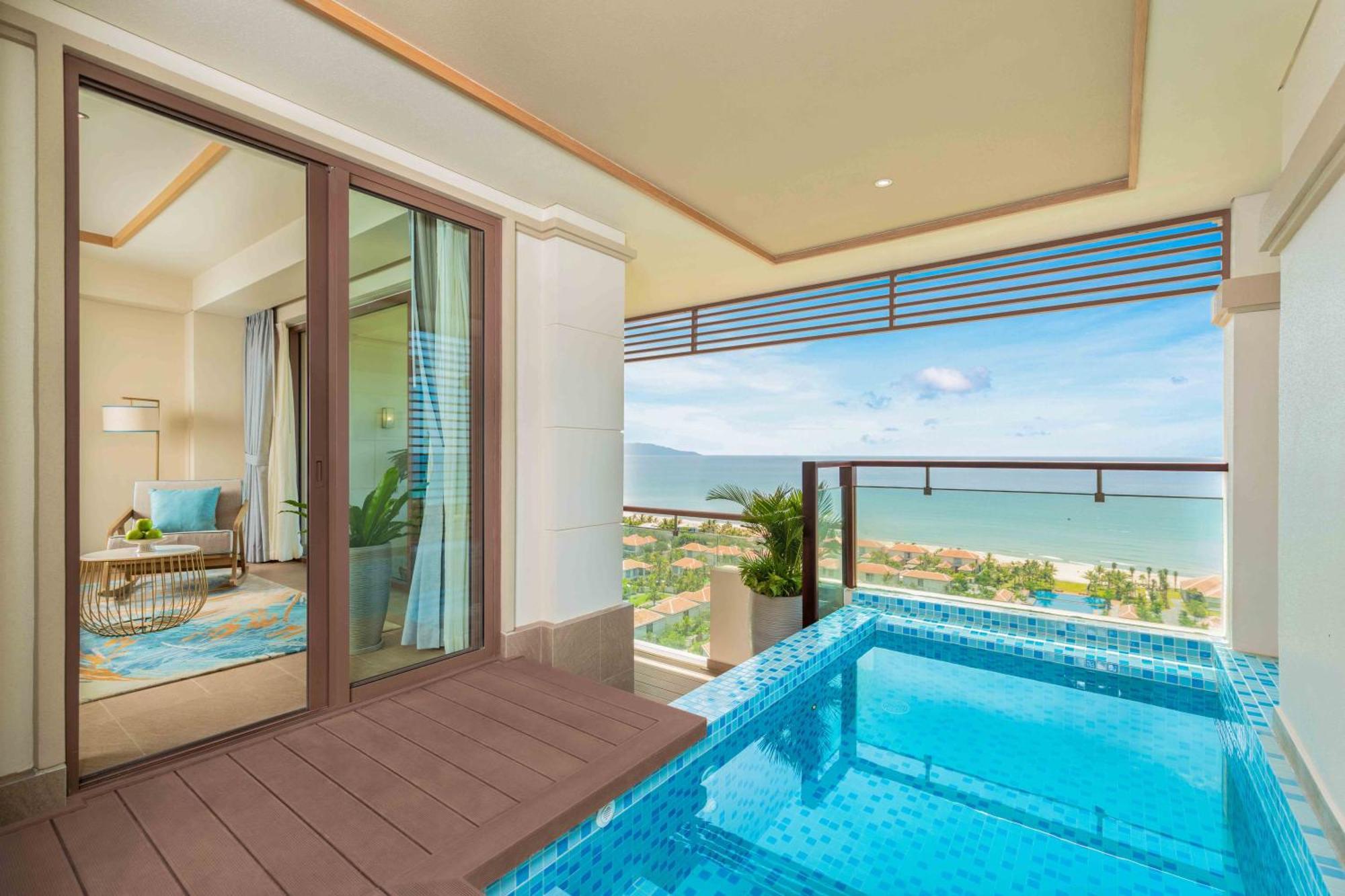 Fusion Resort And Villas Da Nang Bagian luar foto